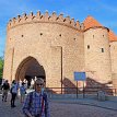 P016 - IMG_0378 ... the Barbican served as an access gate for the Old Town and integrated directly into the city wall surrounding the Old Town - the most part of the Warsaw Old...